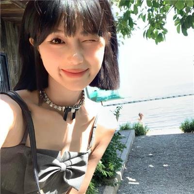 许我耀眼